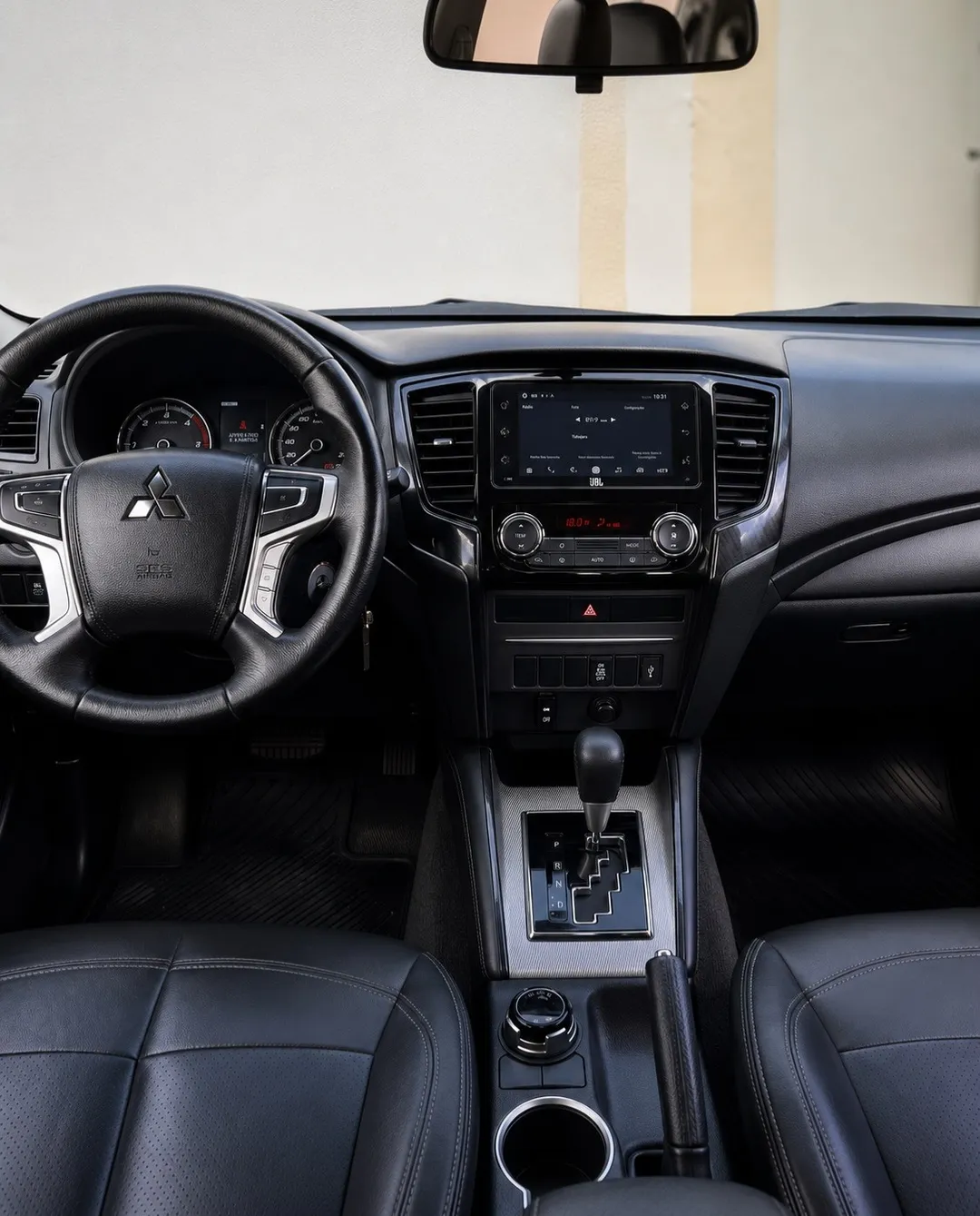 Mitsubishi L200 Triton 2025, foto 4 de 4